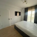 Cozy House Verona Airport Cluj 2 Km Sub Coasta