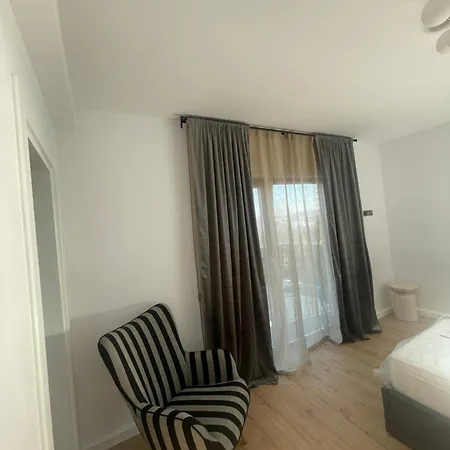לינה וארוחת בוקר Cozy House Verona Airport Cluj 2 Km