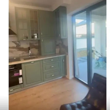 Cozy House Verona Airport Cluj 2 Km Bed and breakfast Sub Coasta