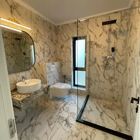 Bed and breakfast Cozy House Verona Airport Cluj 2 Km Sub Coasta